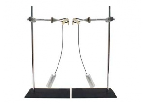 Маятники електростатичні