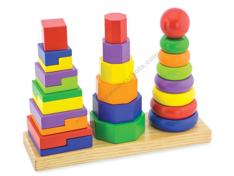 3 вежі. Дерев'яна піраміда