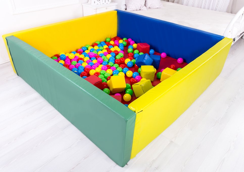 Сухий басейн з матом 200х40см