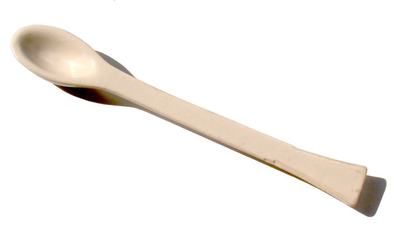 Ложка порцелянова