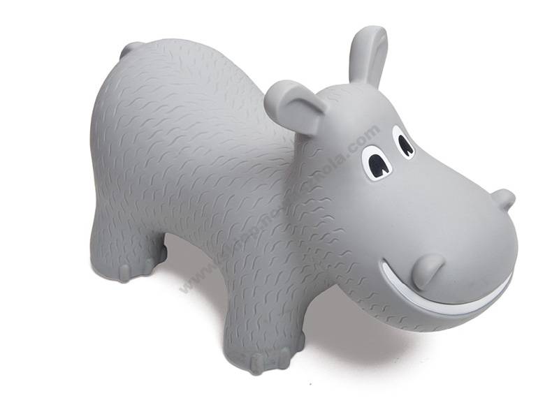 М'яч стрибає. Хіпі