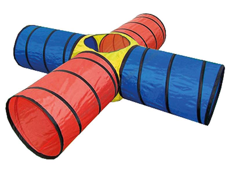 Півмісячний тунель