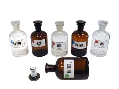 Бутль для розчинів реактивів з дозатором