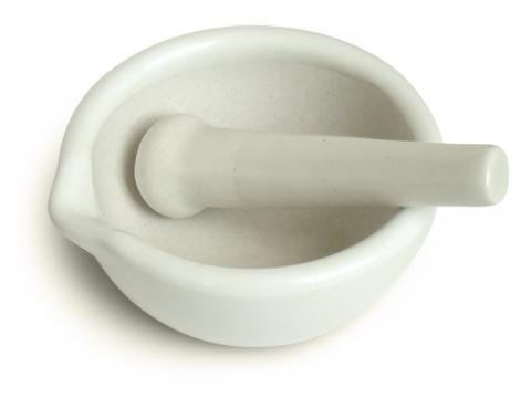 Ступка порцелянова з товкачиком