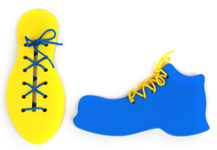 Шнурівка “Черевик та кед”