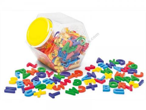 Магнітні букви